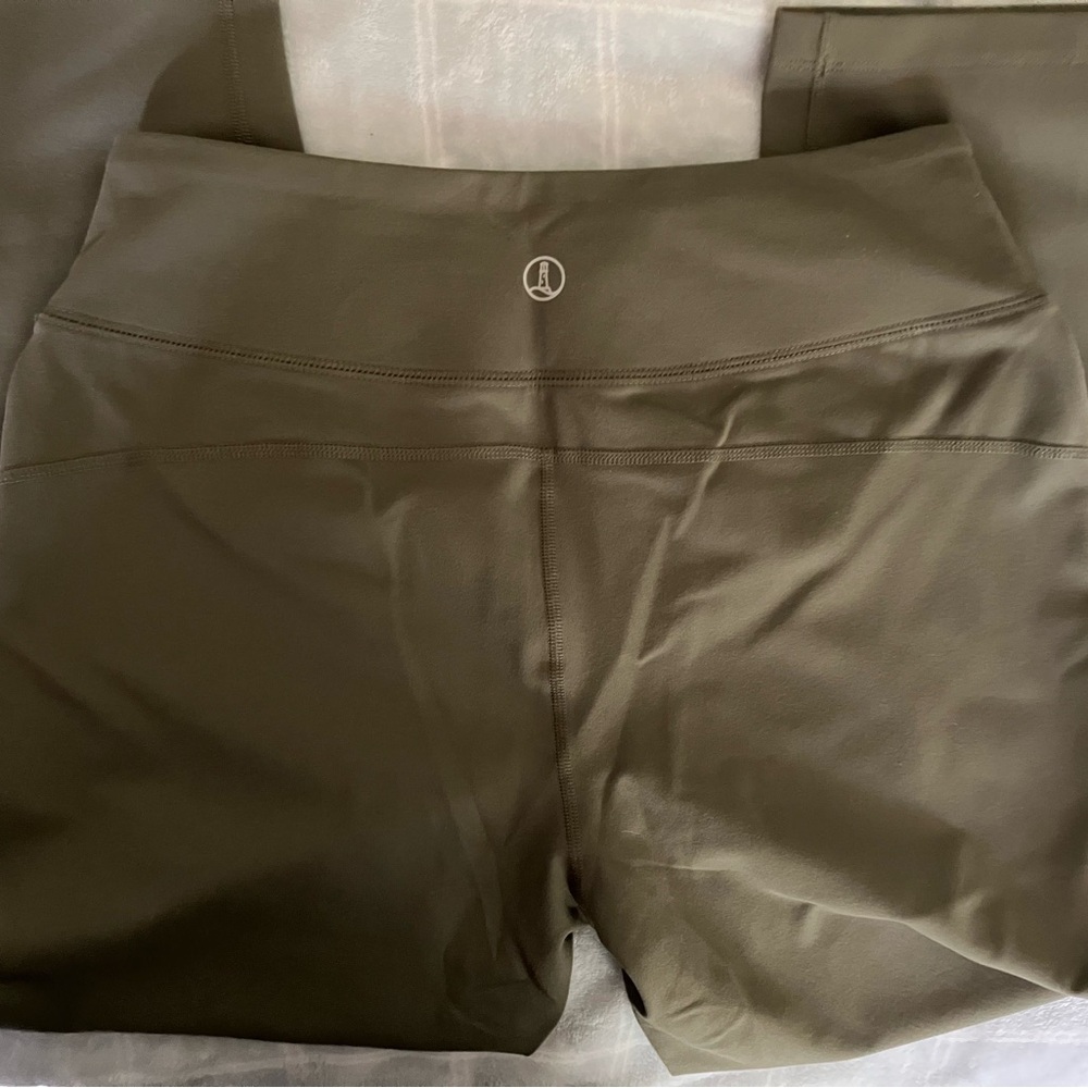 New Olive Green High-Waisted Leggings